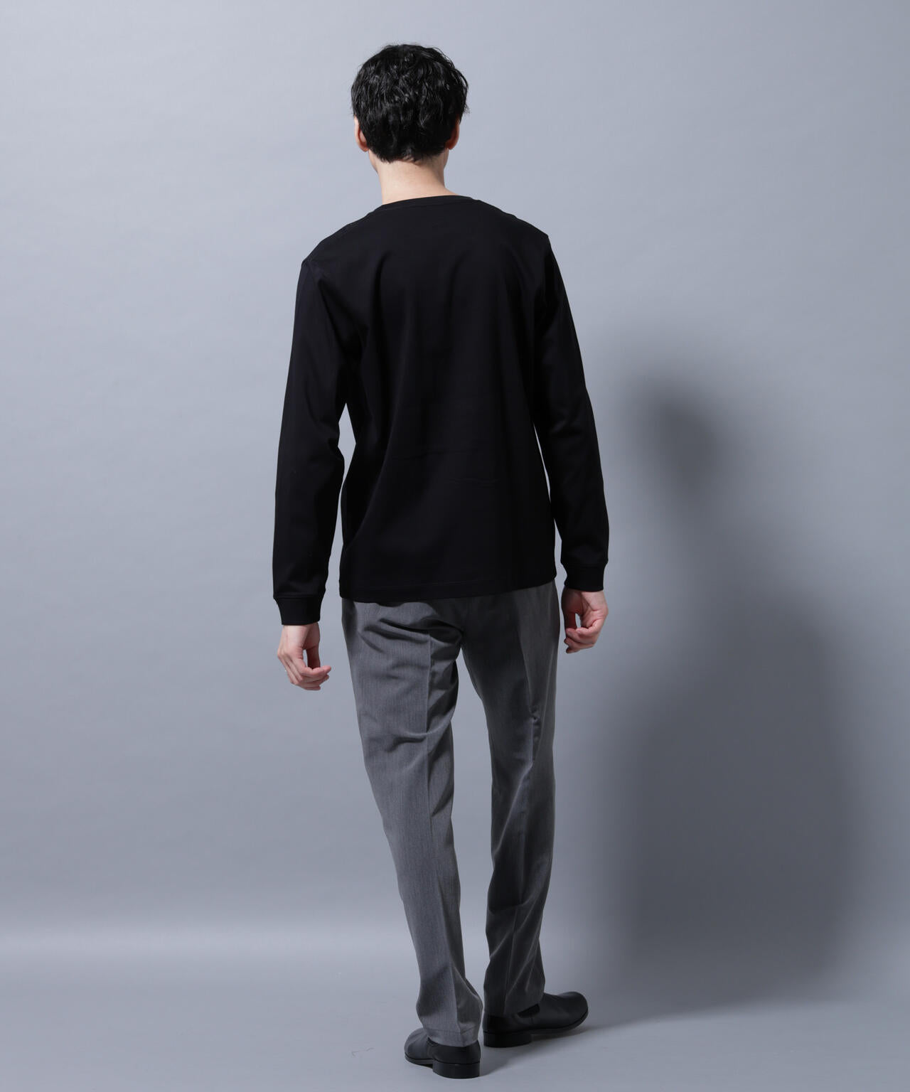 アンチスメルVネックTシャツ 長袖 6725223209