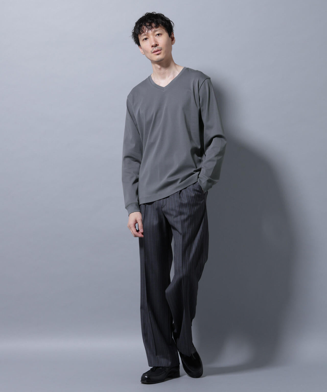アンチスメルVネックTシャツ 長袖 6725223209