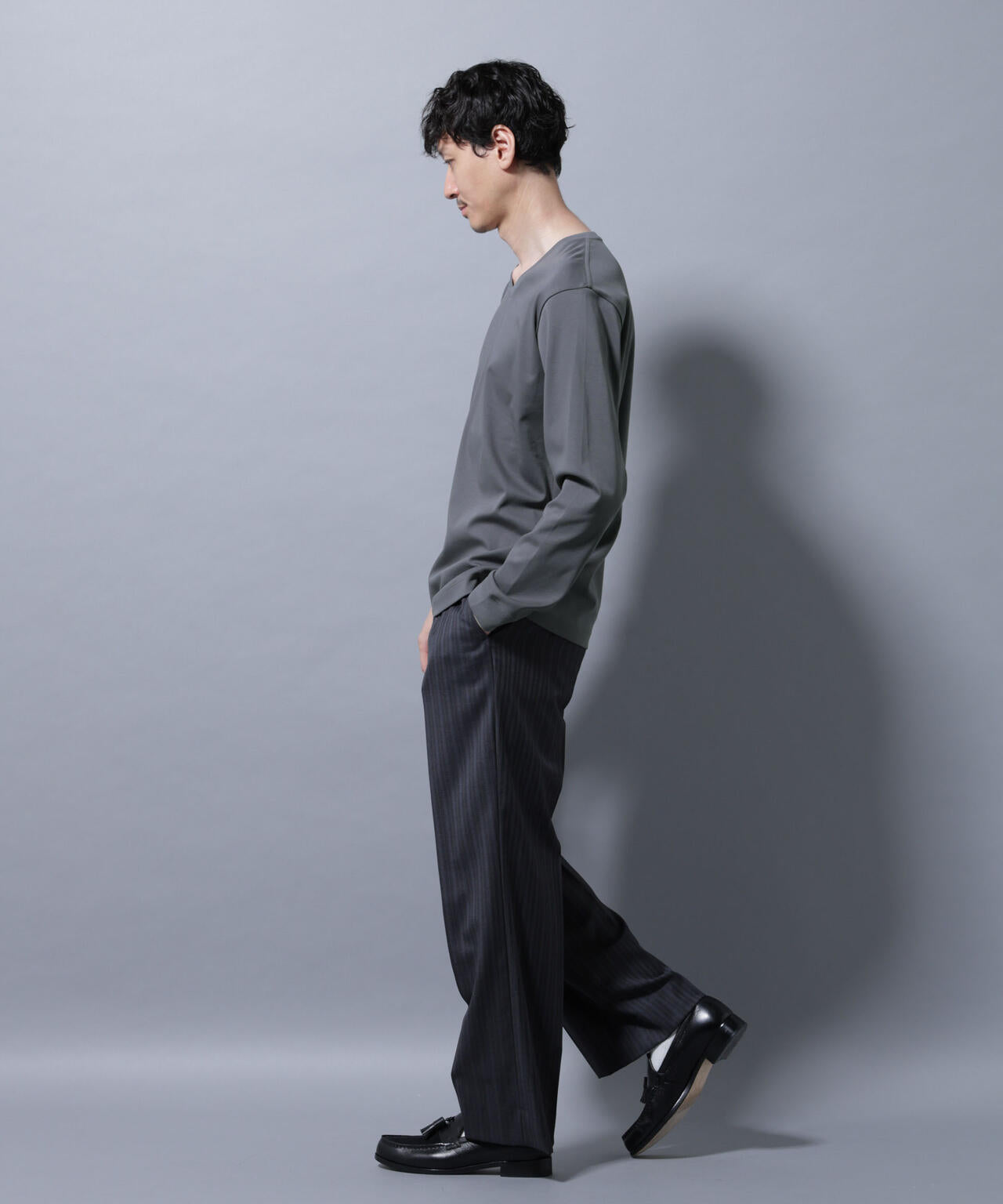 アンチスメルVネックTシャツ 長袖 6725223209