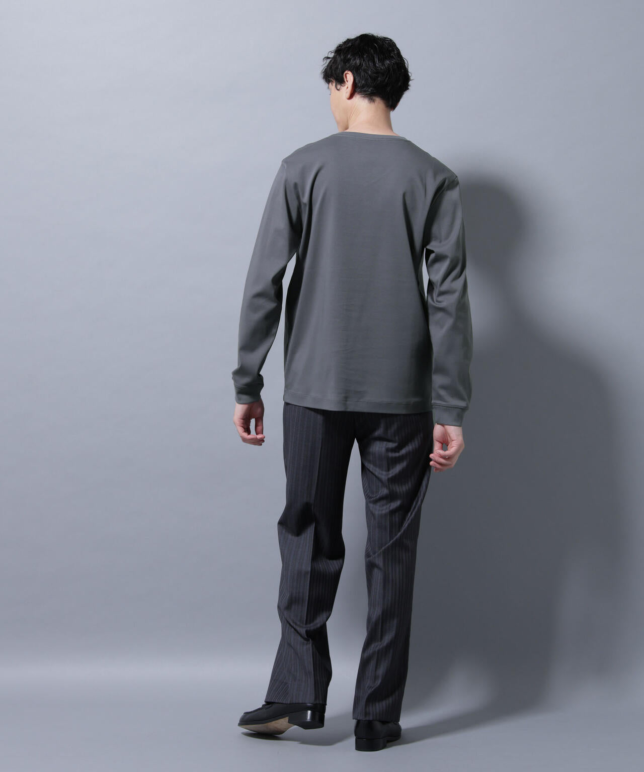 アンチスメルVネックTシャツ 長袖 6725223209