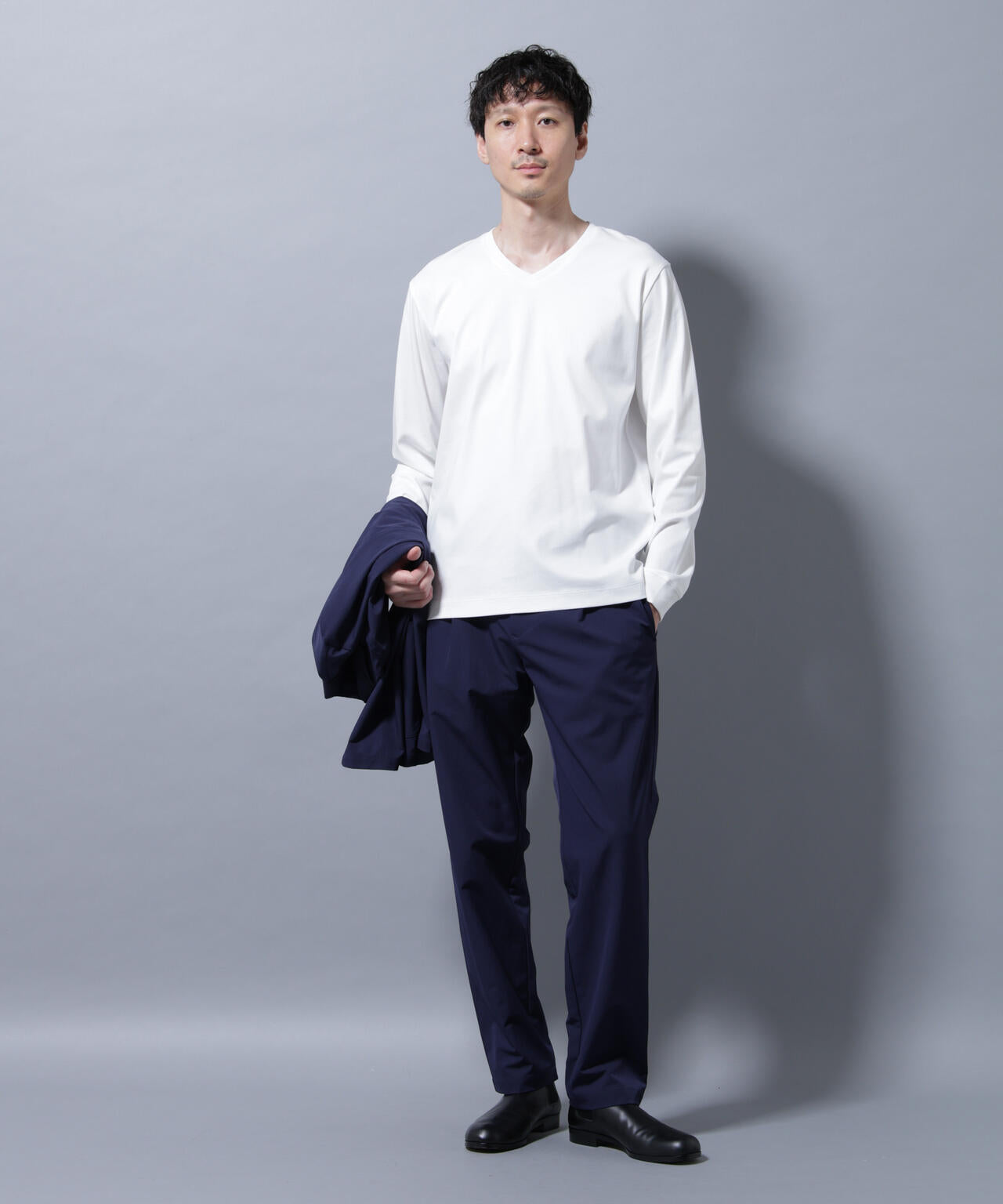 アンチスメルVネックTシャツ 長袖 6725223209