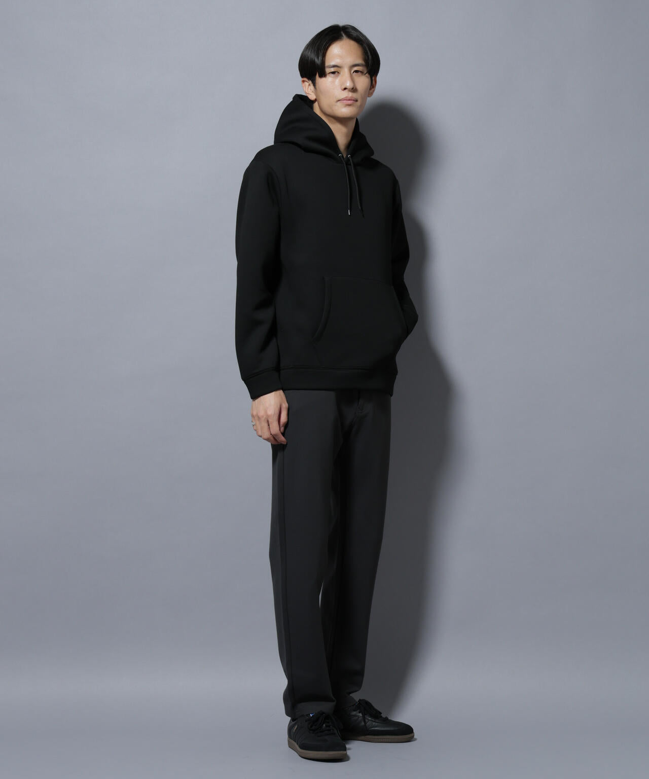 5P テーパードパンツ