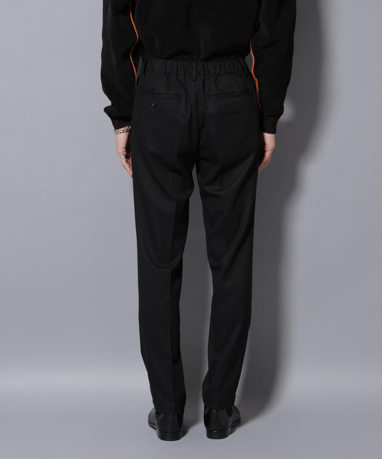 00s BALMAIN ウール 1タック センタープレス スラックス テーパード ストレッチ》エブ楽 ウールライクセンタープレステーパードパンツ【CF