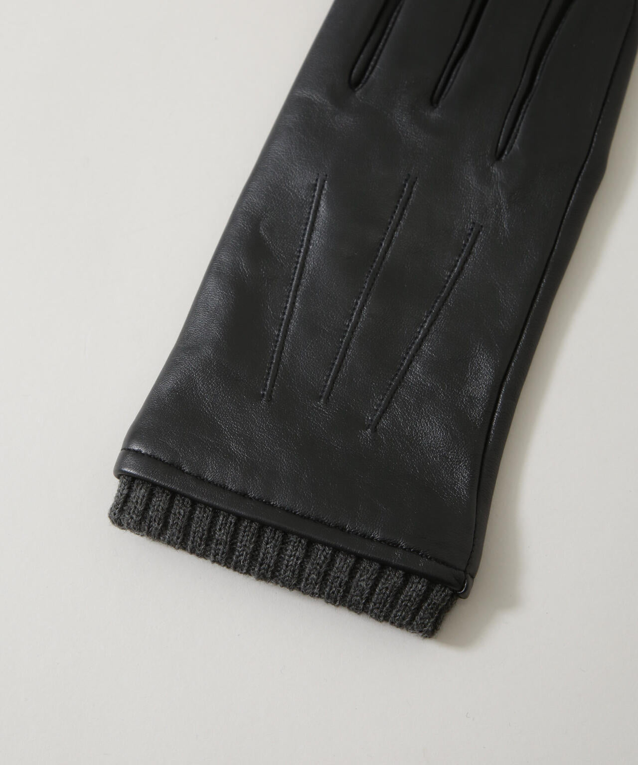 タッチパネル対応 リブ付きラムレザーグローブ 6725249202