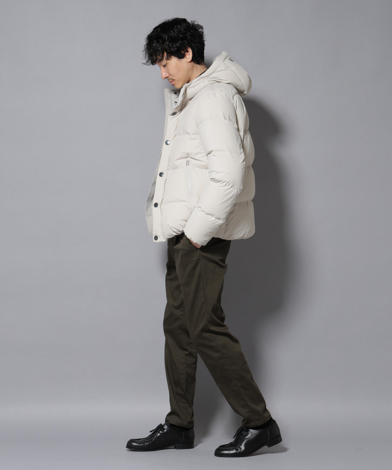 anewdown(R)フルダルステッチフーデット撥水ダウン 6726114202