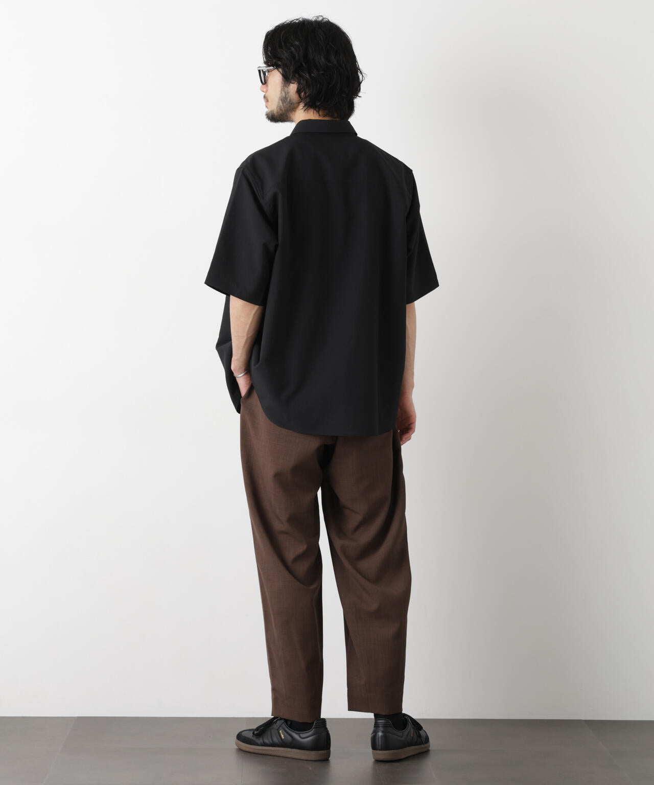 セオアルファ レギュラーカラーシャツ 半袖 6726121204