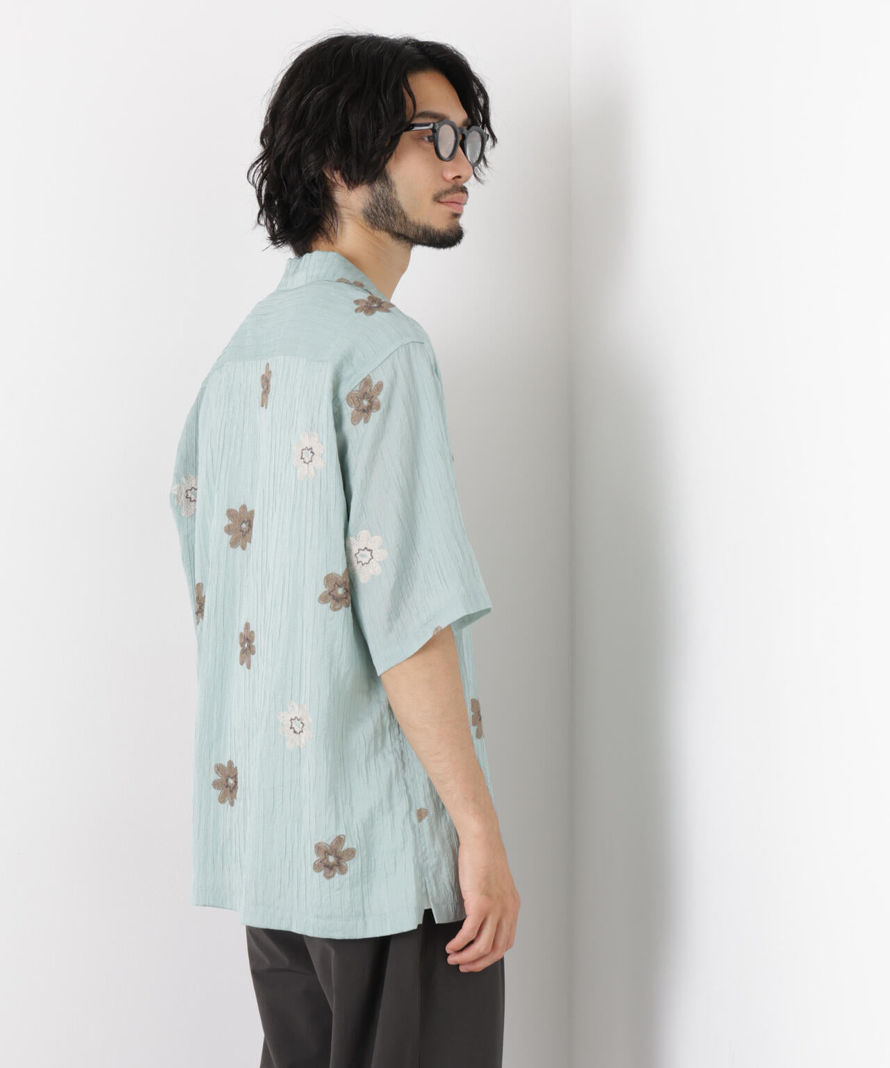 フラワー刺繍シャツ 半袖 6726121217