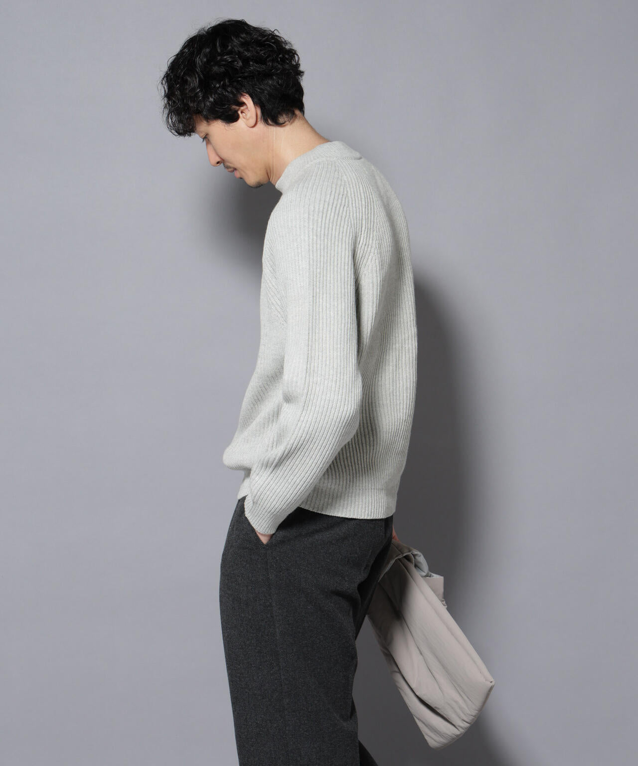 コットンMIXバルキーモックネックニット 6726122210