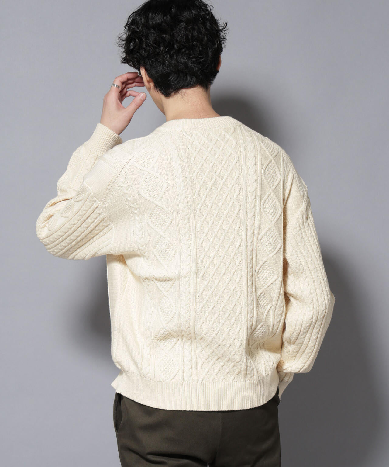 コットンMIXバルキーケーブルニット 6726122211