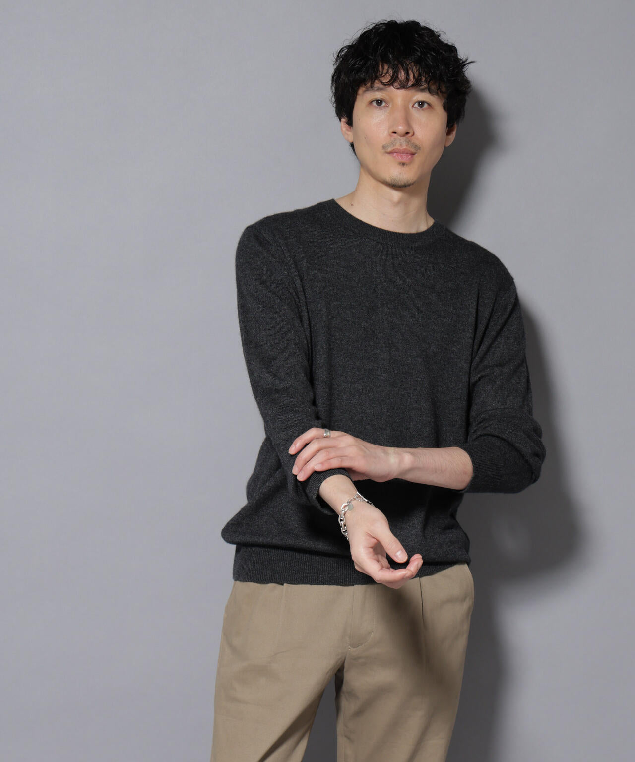 カシミヤミックスクルーネックニット 6726122212