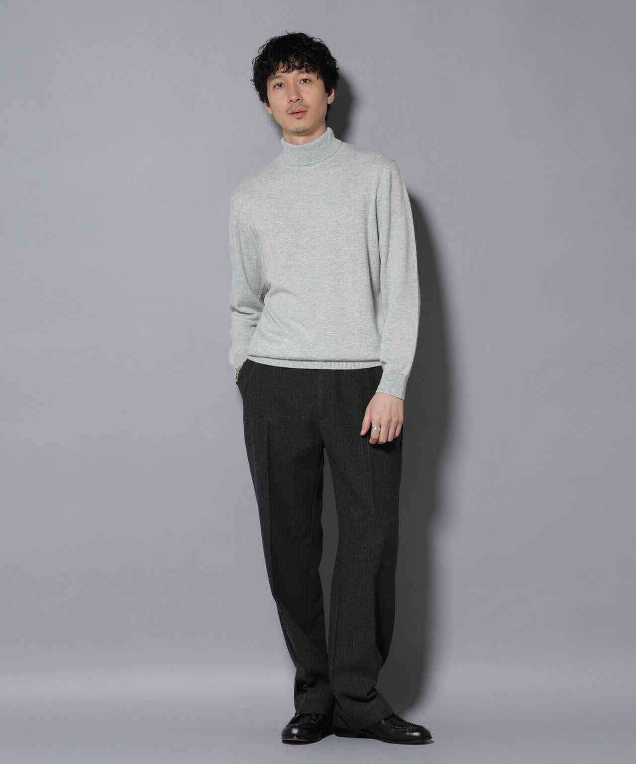 カシミヤミックスタートルネックニット 6726122213