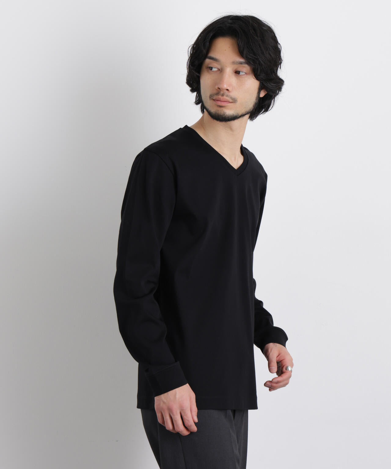 アンチスメルVネックTシャツ 長袖 6726123202