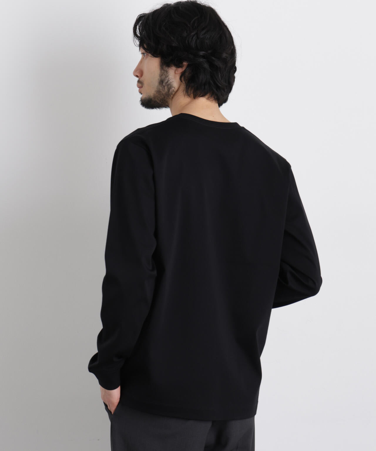 アンチスメルVネックTシャツ 長袖 6726123202