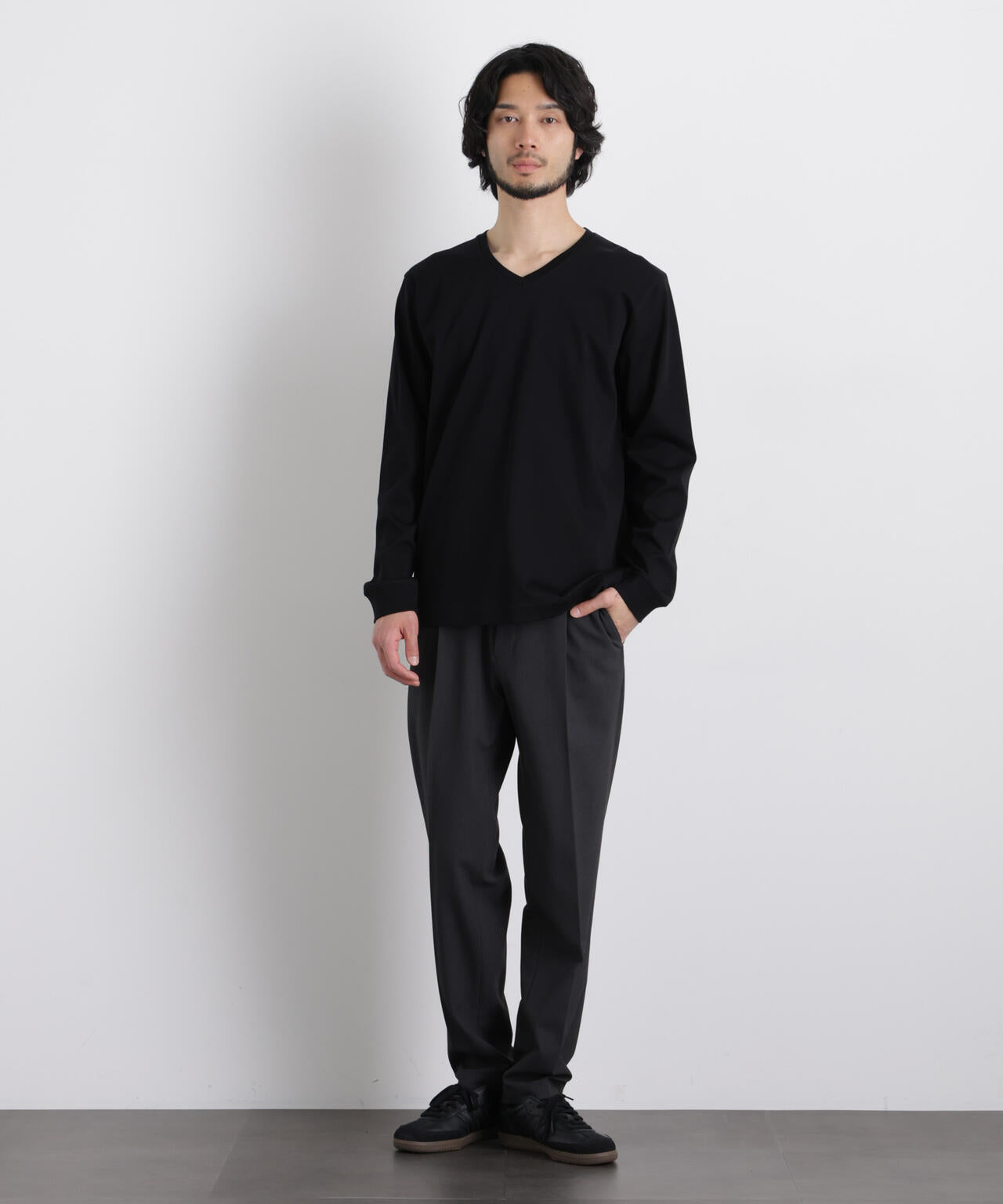 アンチスメルVネックTシャツ 長袖 6726123202