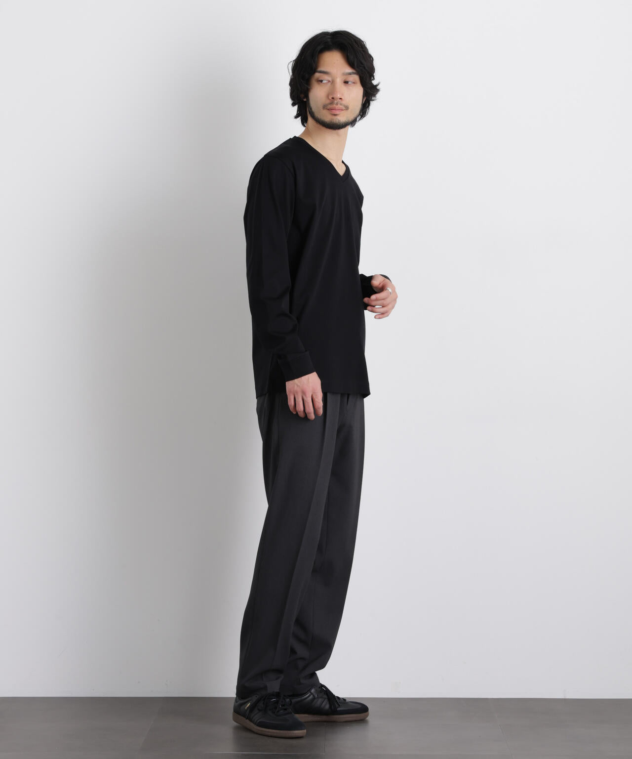 アンチスメルVネックTシャツ 長袖 6726123202