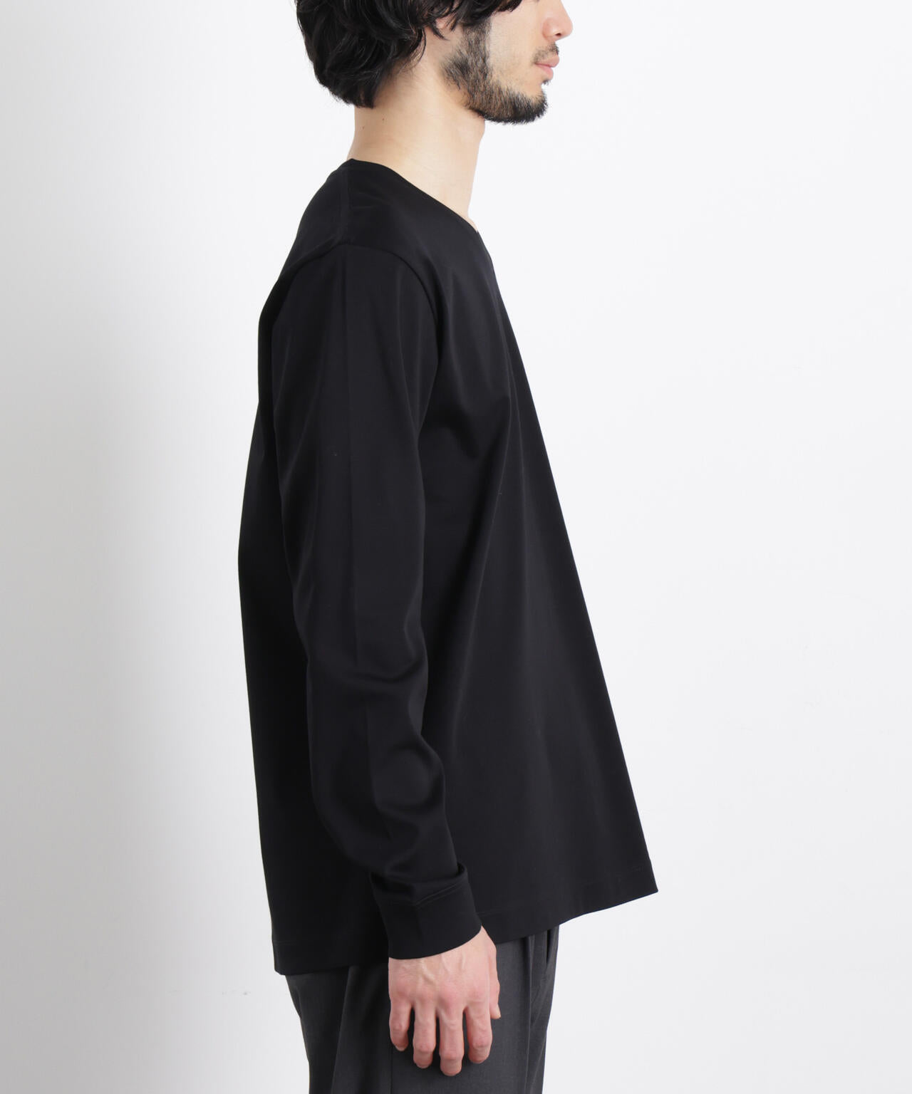 アンチスメルVネックTシャツ 長袖 6726123202