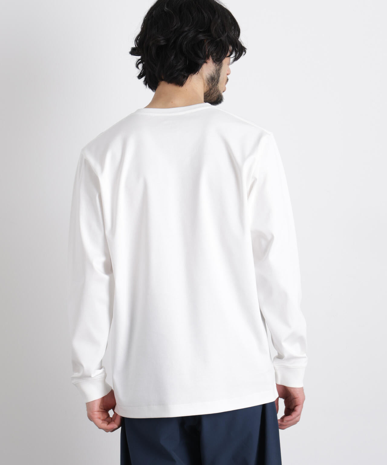 アンチスメルVネックTシャツ 長袖 6726123202