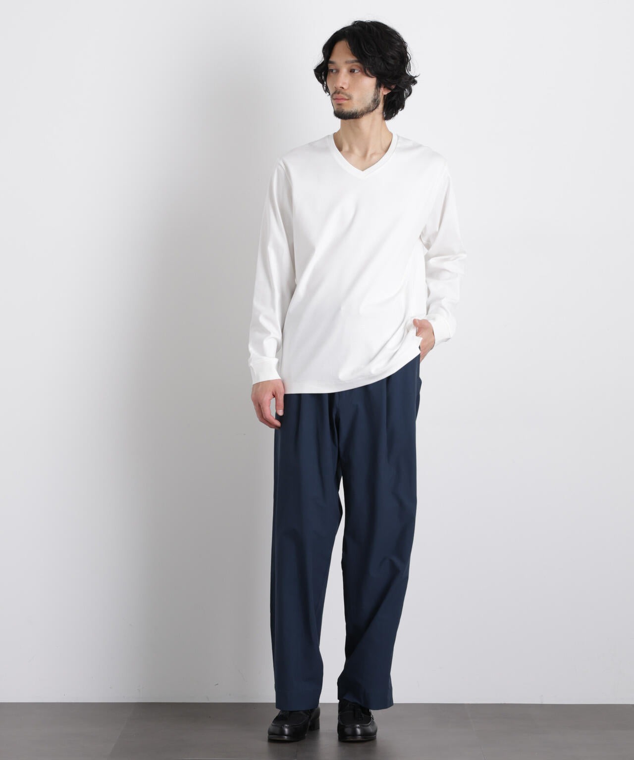 アンチスメルVネックTシャツ 長袖 6726123202