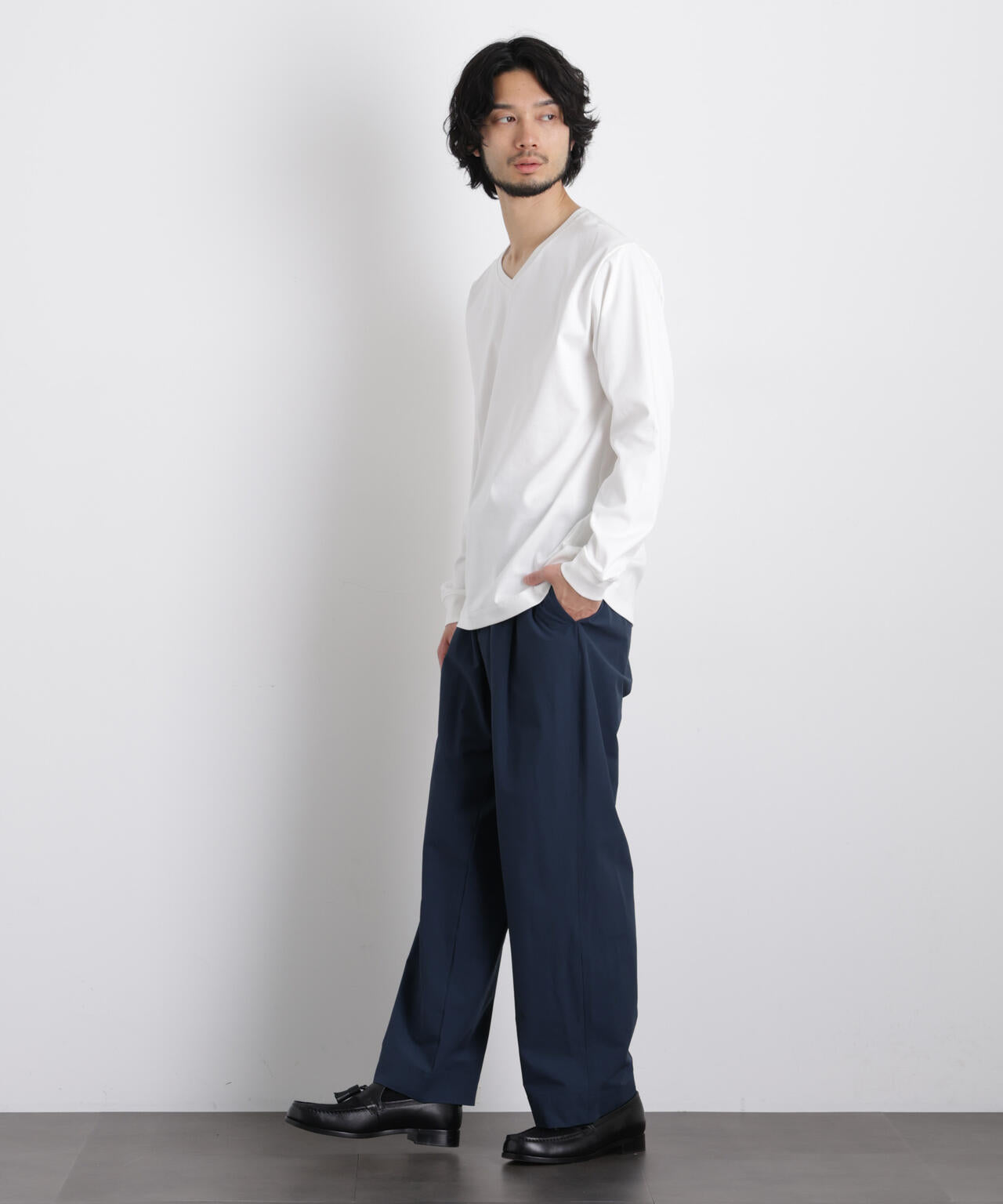 アンチスメルVネックTシャツ 長袖 6726123202