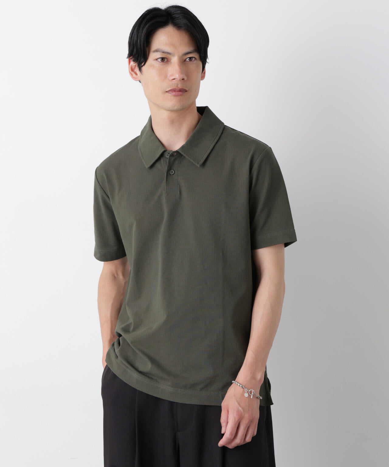 180cm　B:88 W:75 H:92 着用サイズ：L