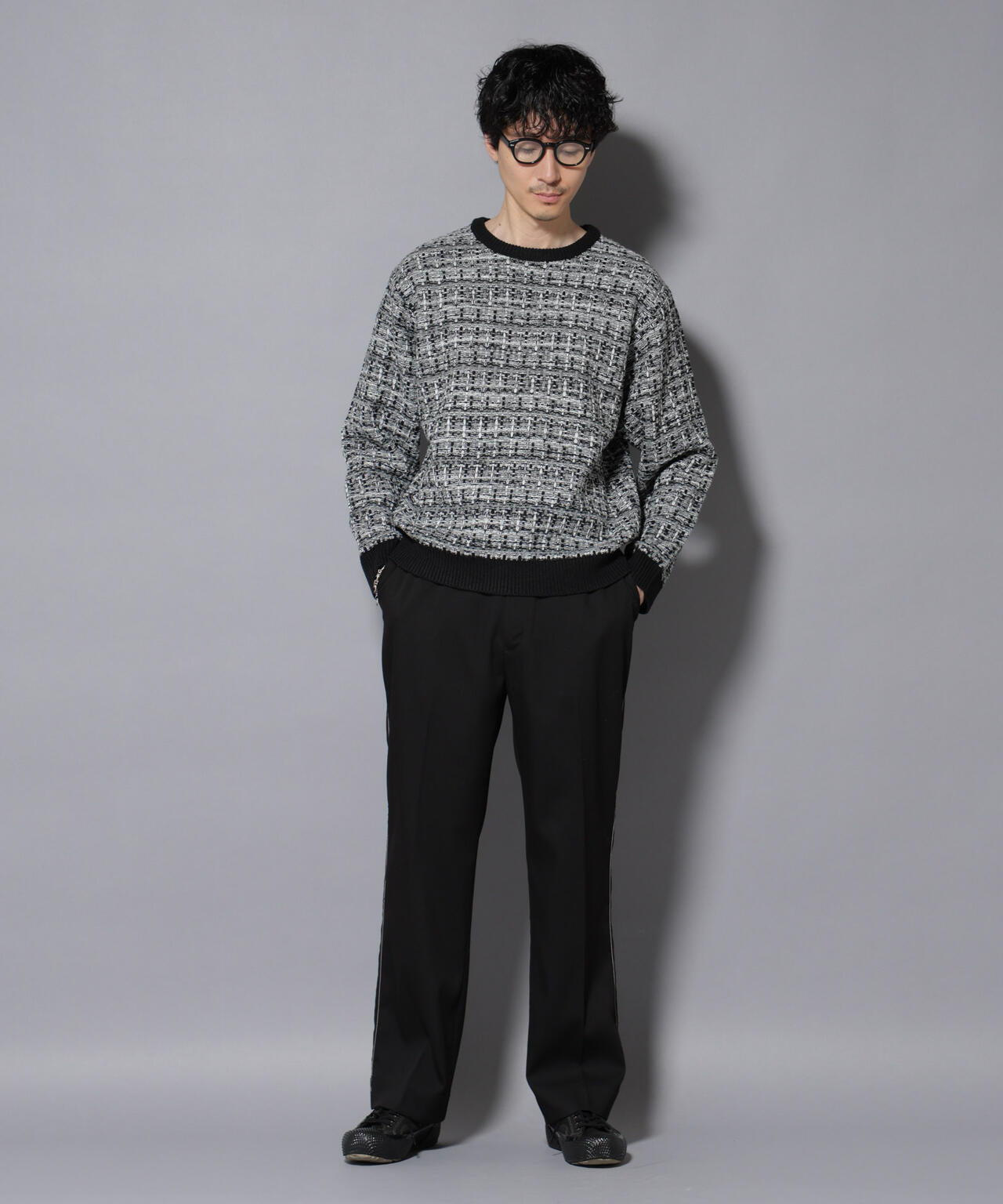 ウォーム側章ストレートスラックス 6726127201