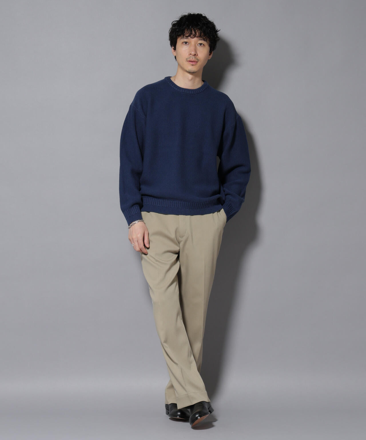 ウォーム側章ストレートスラックス 6726127201