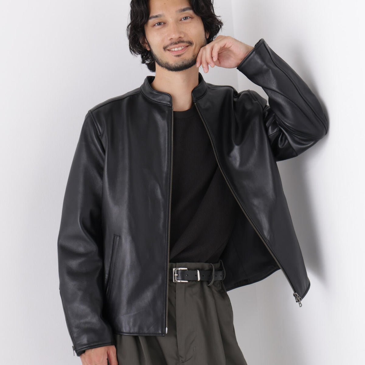 バンドカラーレザーシングルライダースジャケット