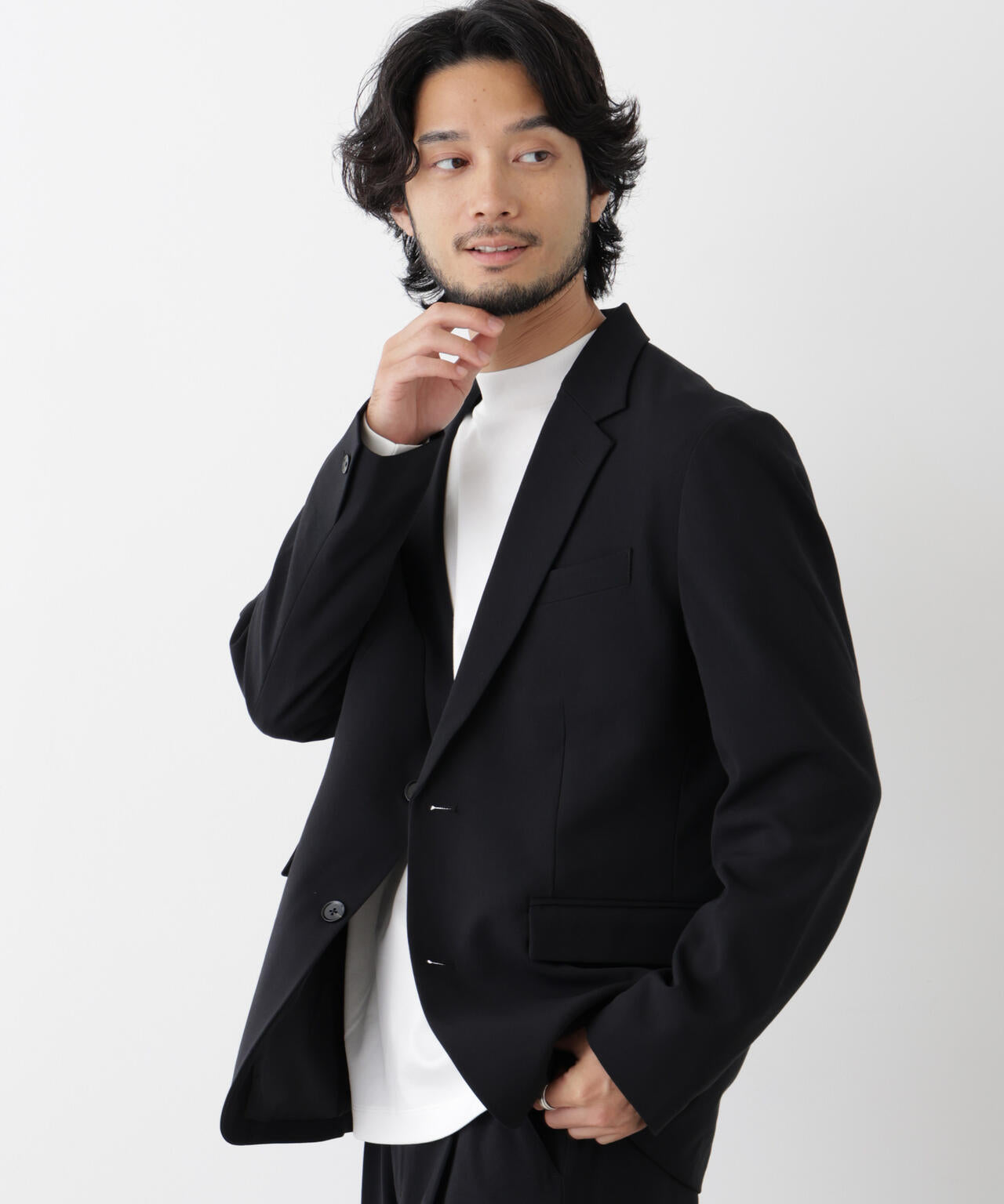 181cm　B:75 W:73 H:90 着用サイズ：L