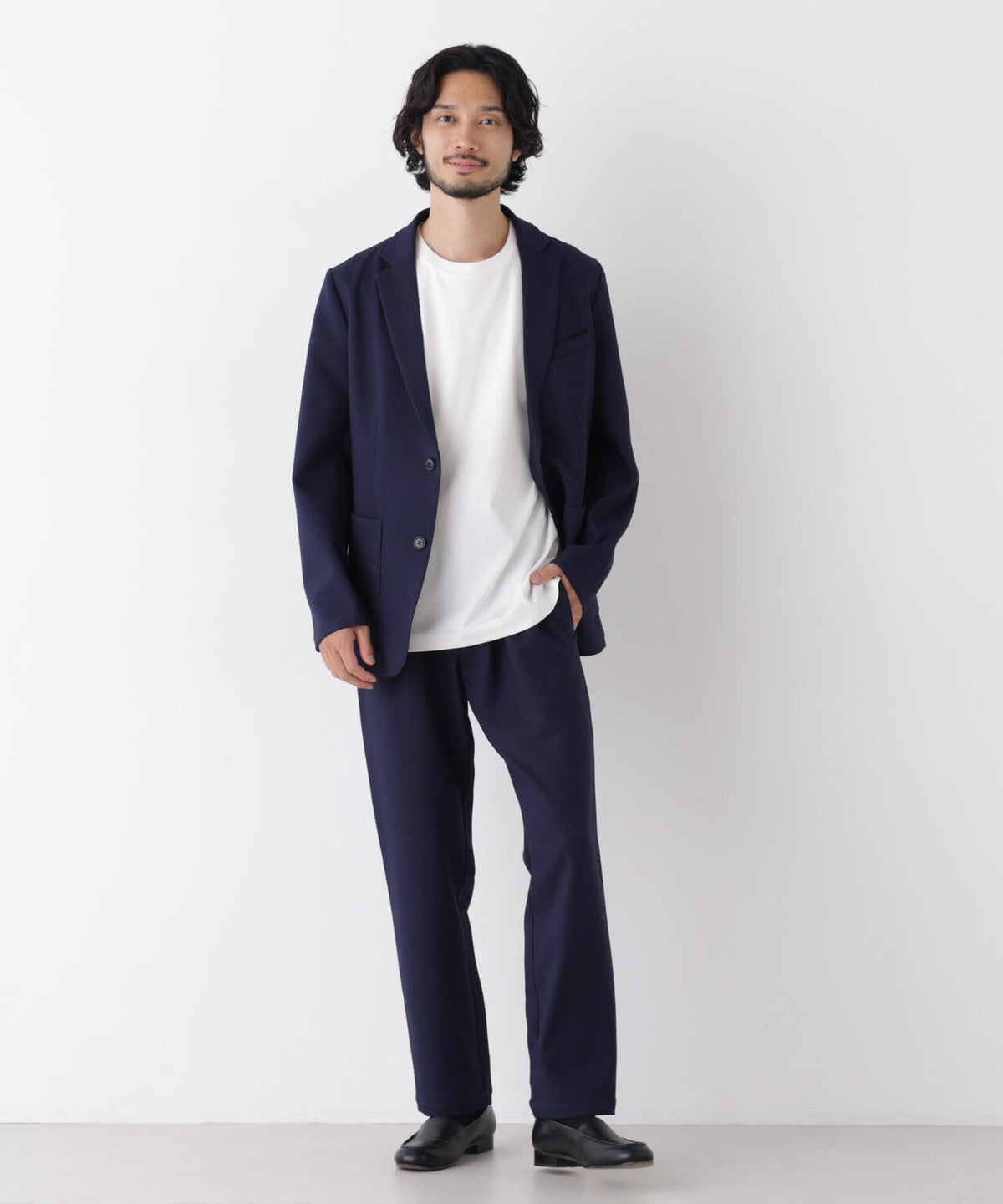 181cm　B:75 W:73 H:90 着用サイズ：L