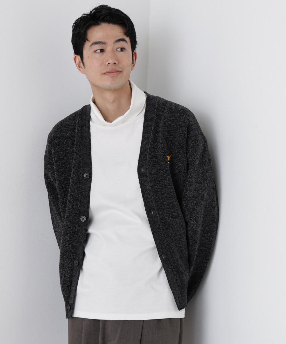 180cm B:89 W:72 H:88 着用サイズ：L