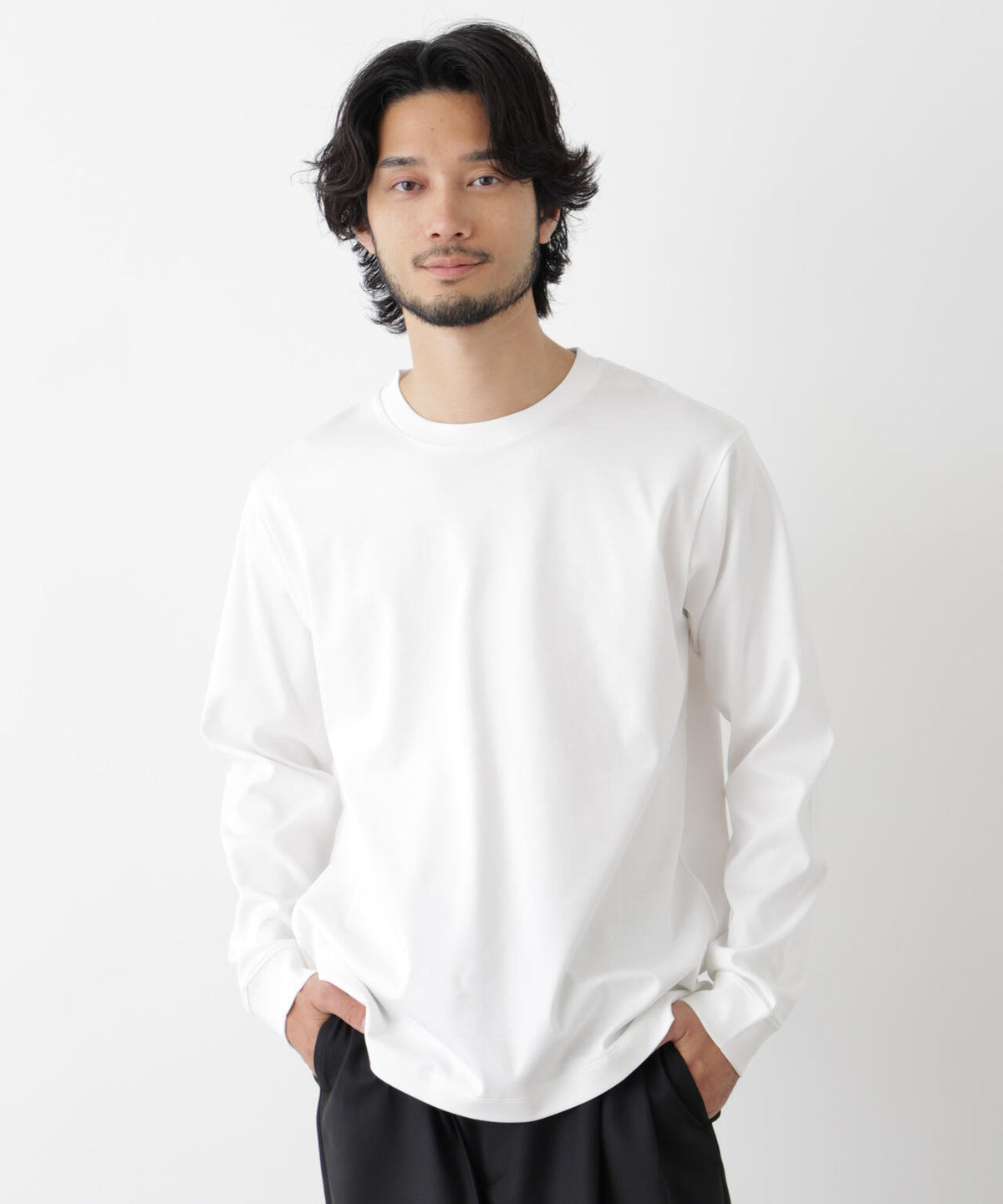 181cm　B:75 W:73 H:90 着用サイズ：L