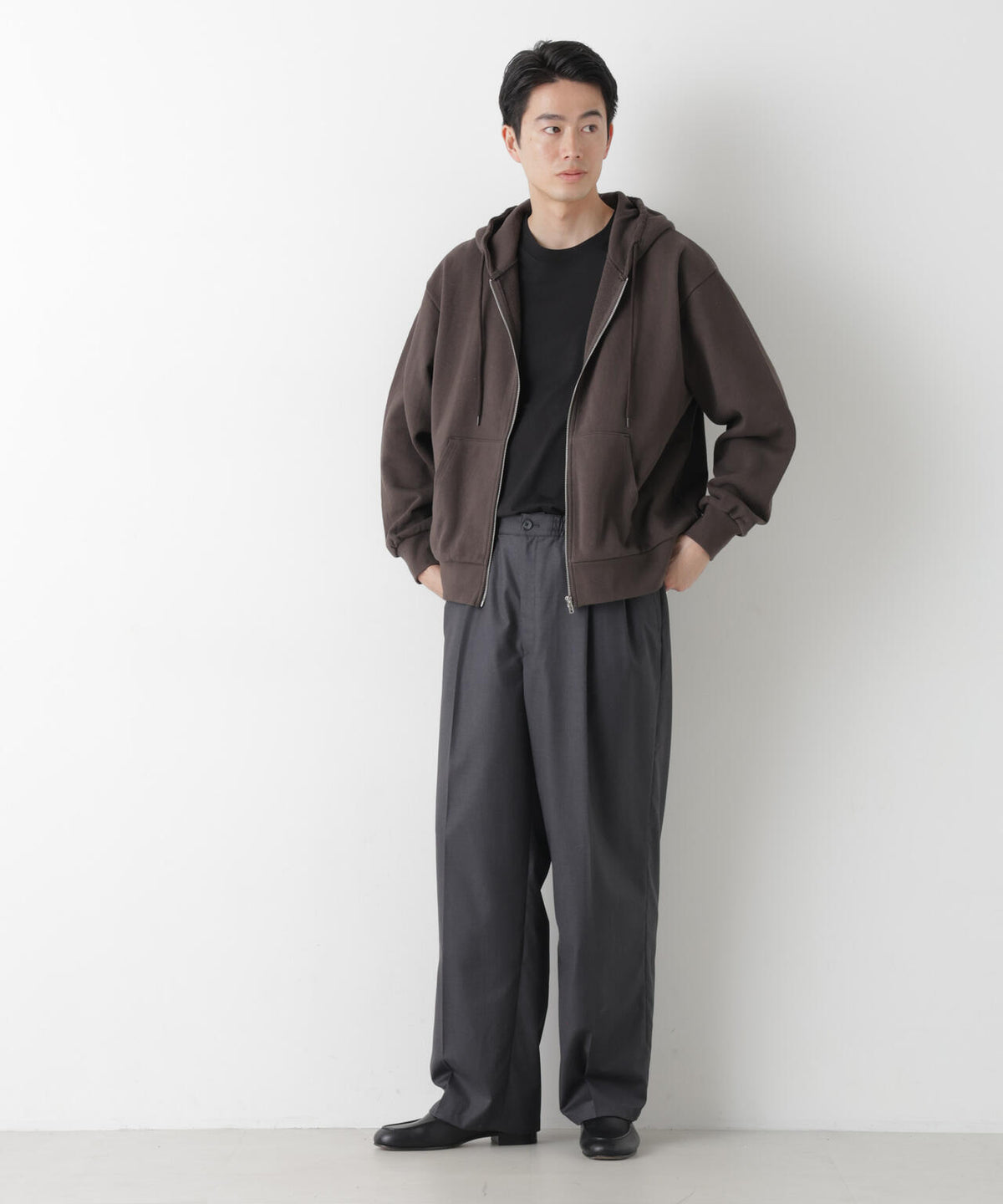 WEB限定/ワイドフィットスウェットZIPパーカー 6726223217