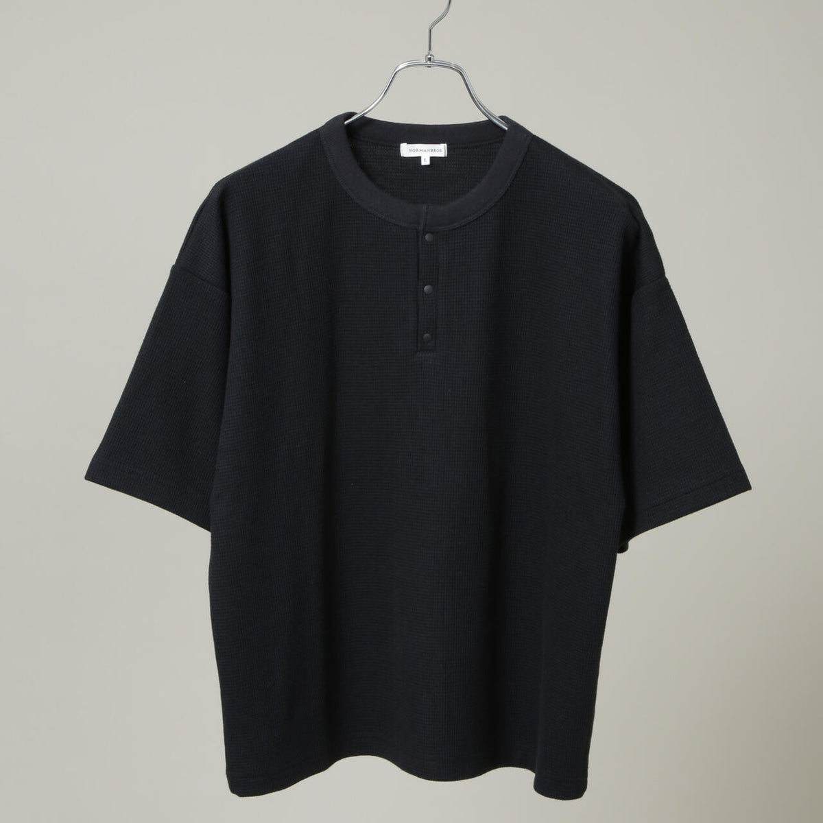 NORMANBROS/ショート丈ワッフルヘンリーネックTシャツ 半袖