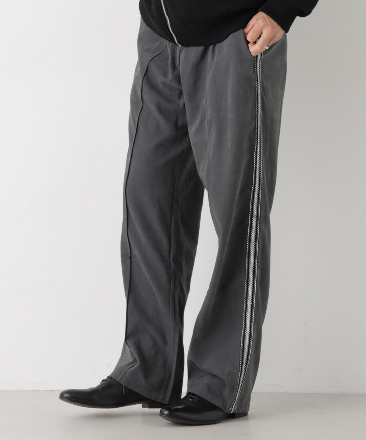 NORMANBROS  トラックパンツ 6726227004