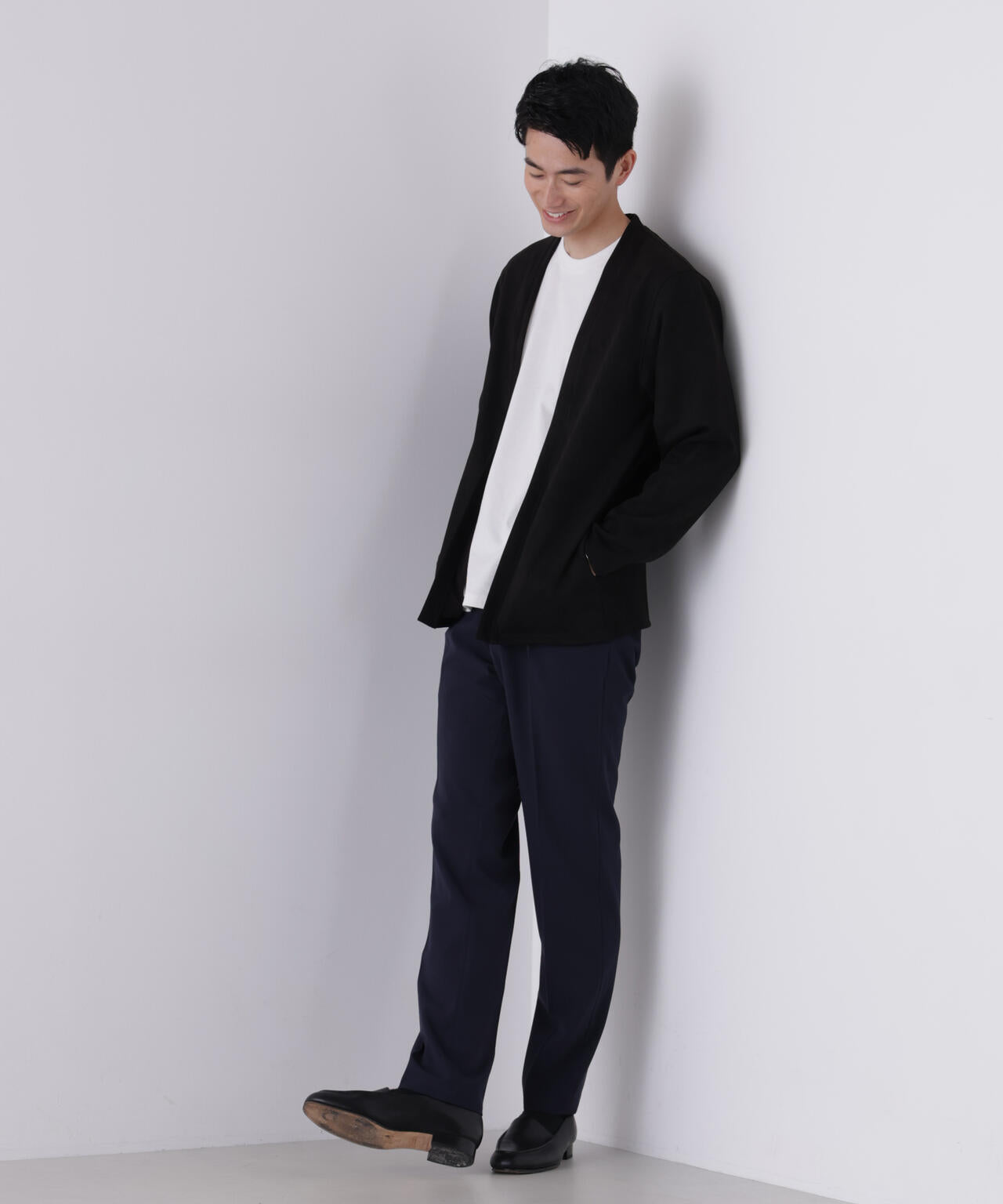 ALWAYS タイトテーパード スラックス 6726227201
