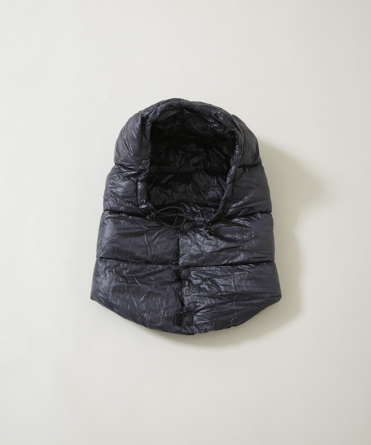 nine by four/94 WR INSULATION HOOD WARMER 6726239009