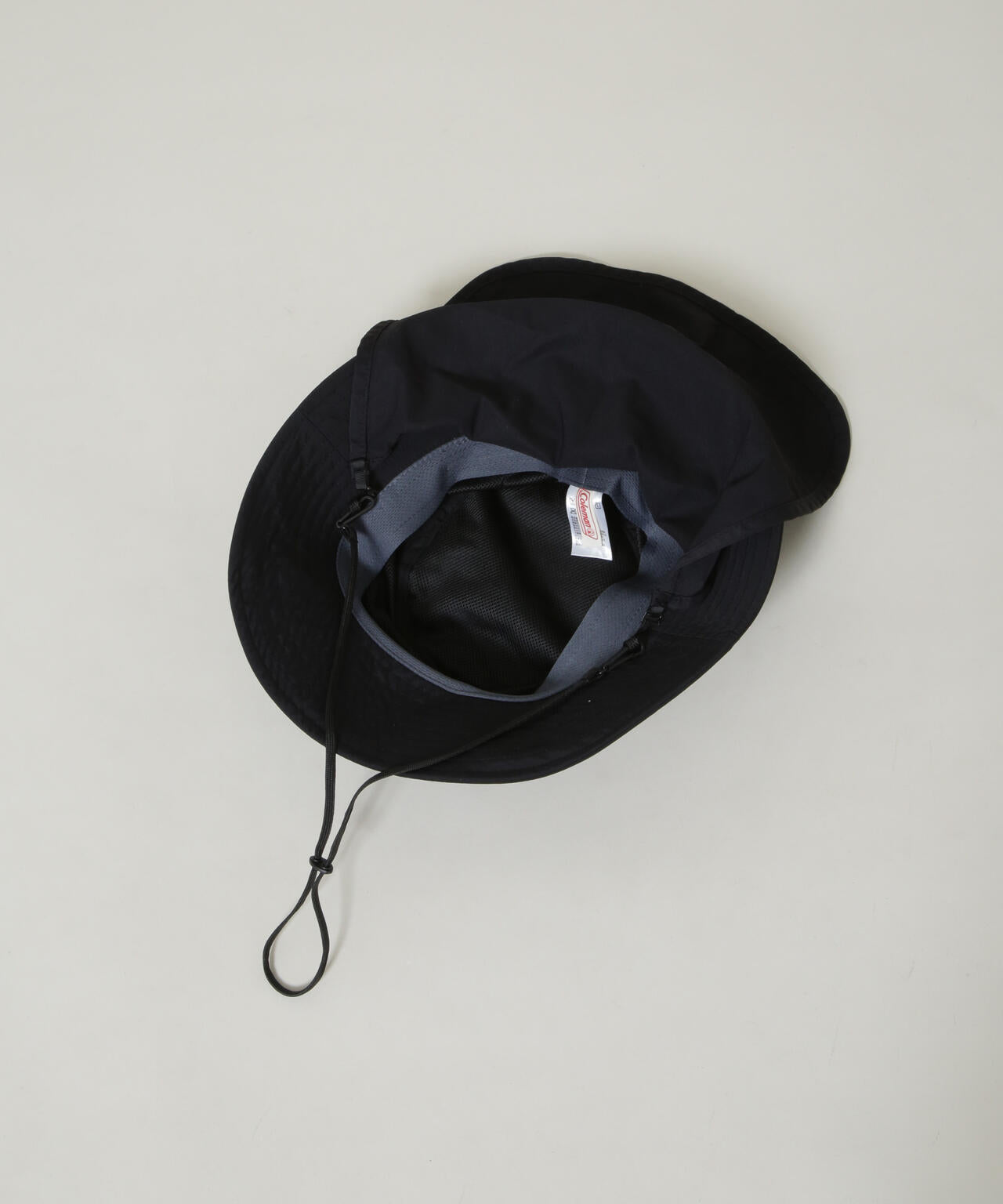 Coleman/タフタシェード付き アドベンチャーハット DARKROOM 6726239142