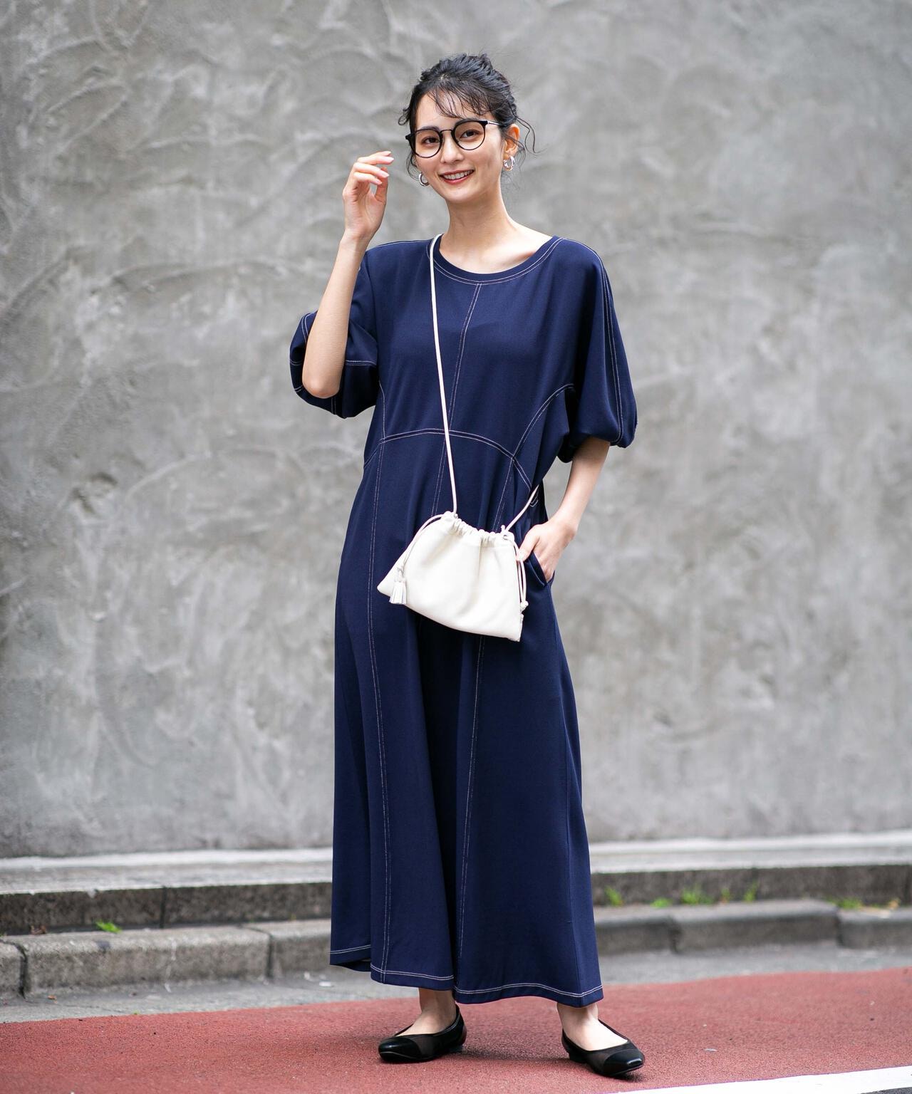 LB.04/WEB限定 配色ステッチ袖ボリュームワンピース【低身長サイズ有】 6733119318