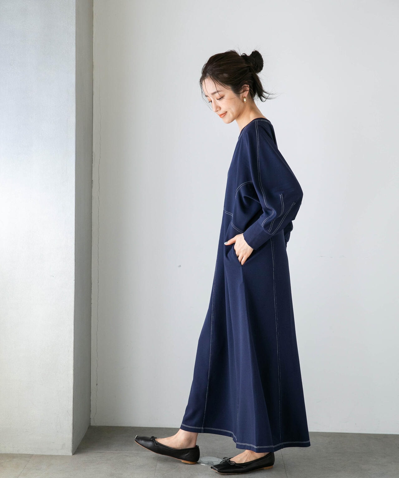 LB.04/WEB限定 配色ステッチ袖ボリュームワンピース【低身長サイズ有】 6733119318