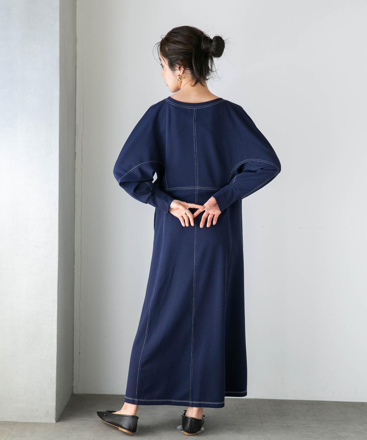 LB.04/WEB限定 配色ステッチ袖ボリュームワンピース【低身長サイズ有】 6733119318