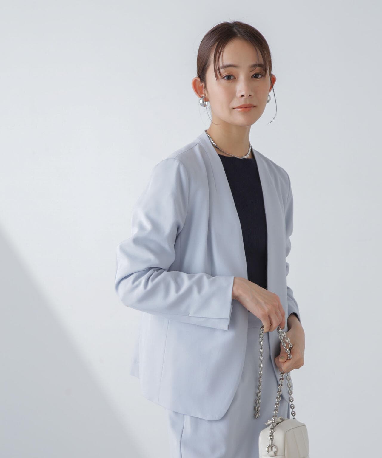 ナノユニバース✨トラベルスーツ　セットアップ　伸縮　春夏素材　大きいサイズ　XL ナノユニバース✨トラベルスーツ セットアップ 伸縮 春夏素材