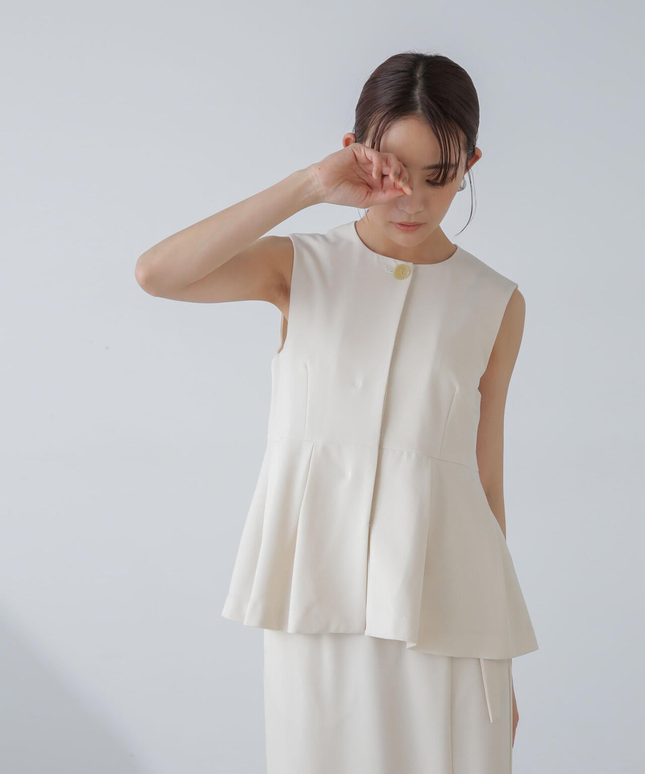 多機能素材ペプラムジレ(セットアップ可） 6734116306