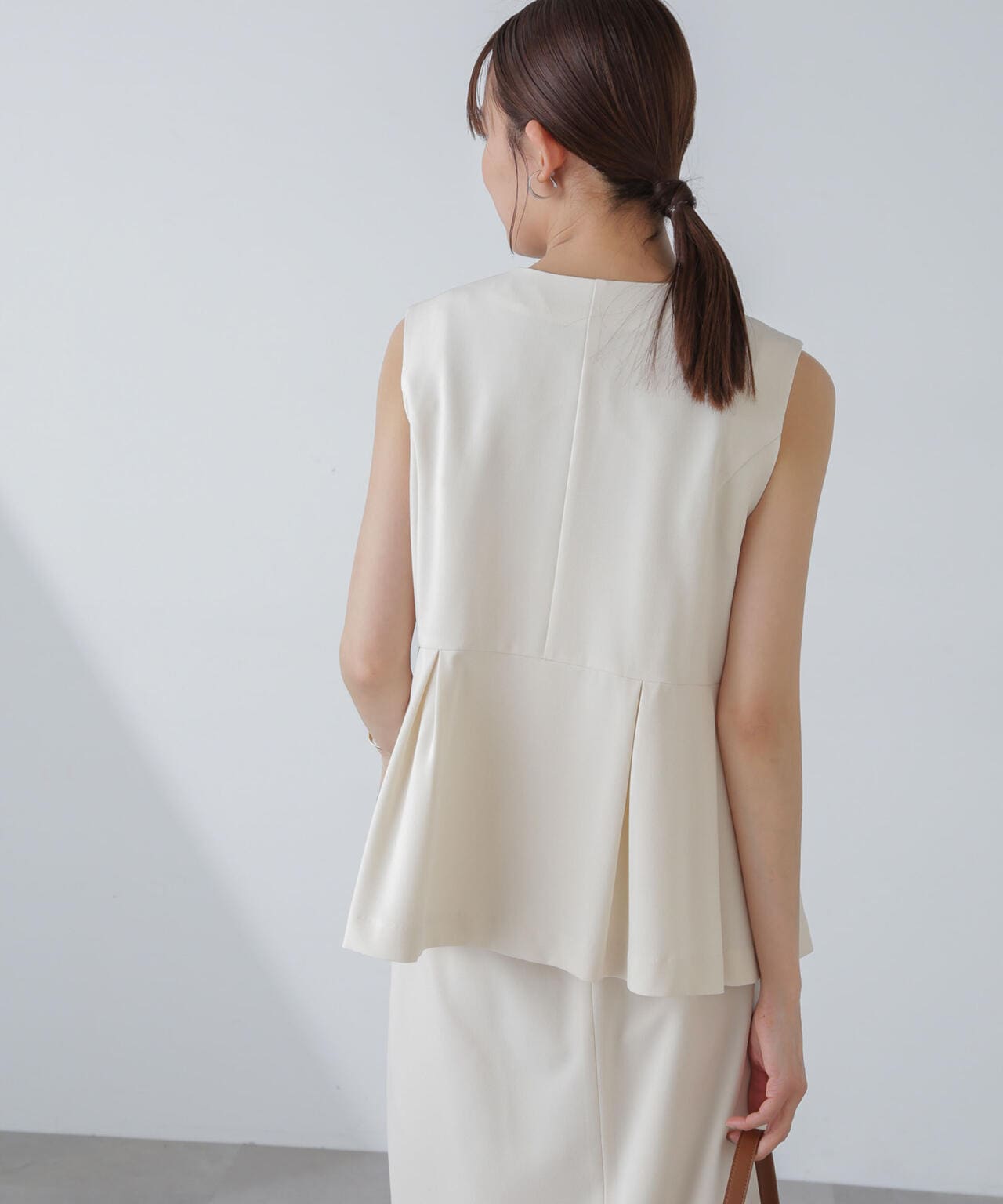 多機能素材ペプラムジレ(セットアップ可） 6734116306