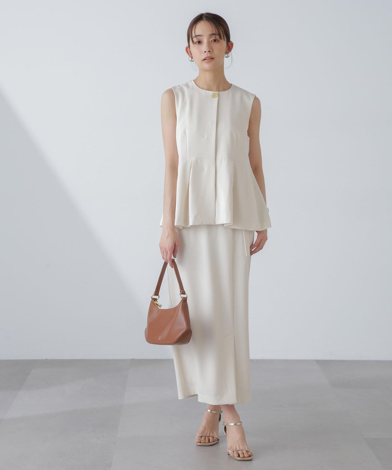 多機能素材ペプラムジレ(セットアップ可） 6734116306