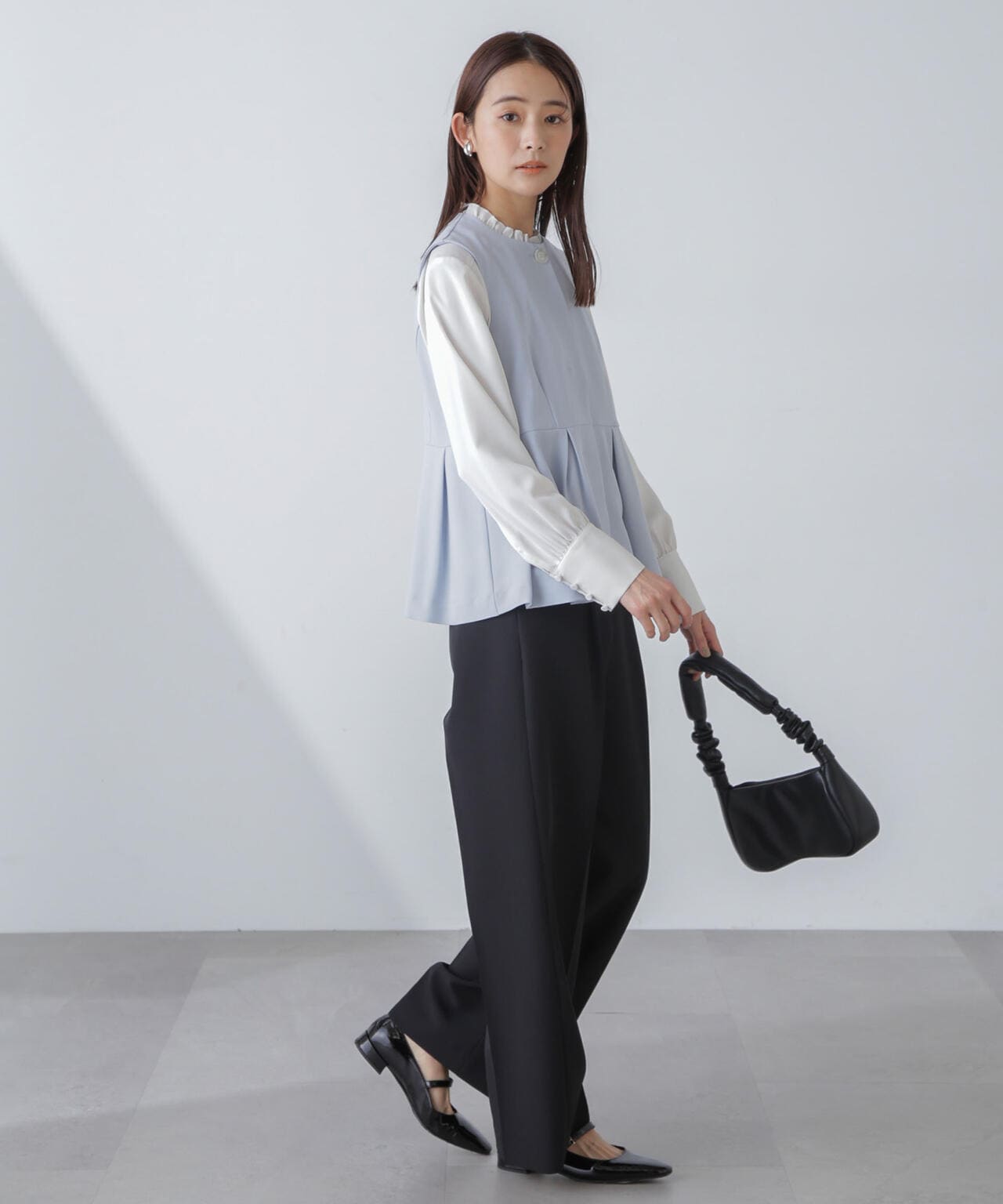 多機能素材ペプラムジレ(セットアップ可） 6734116306