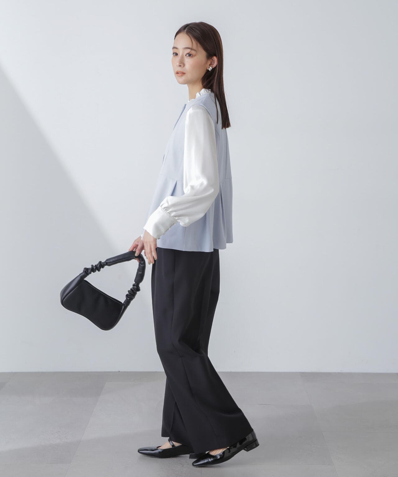 多機能素材ペプラムジレ(セットアップ可） 6734116306