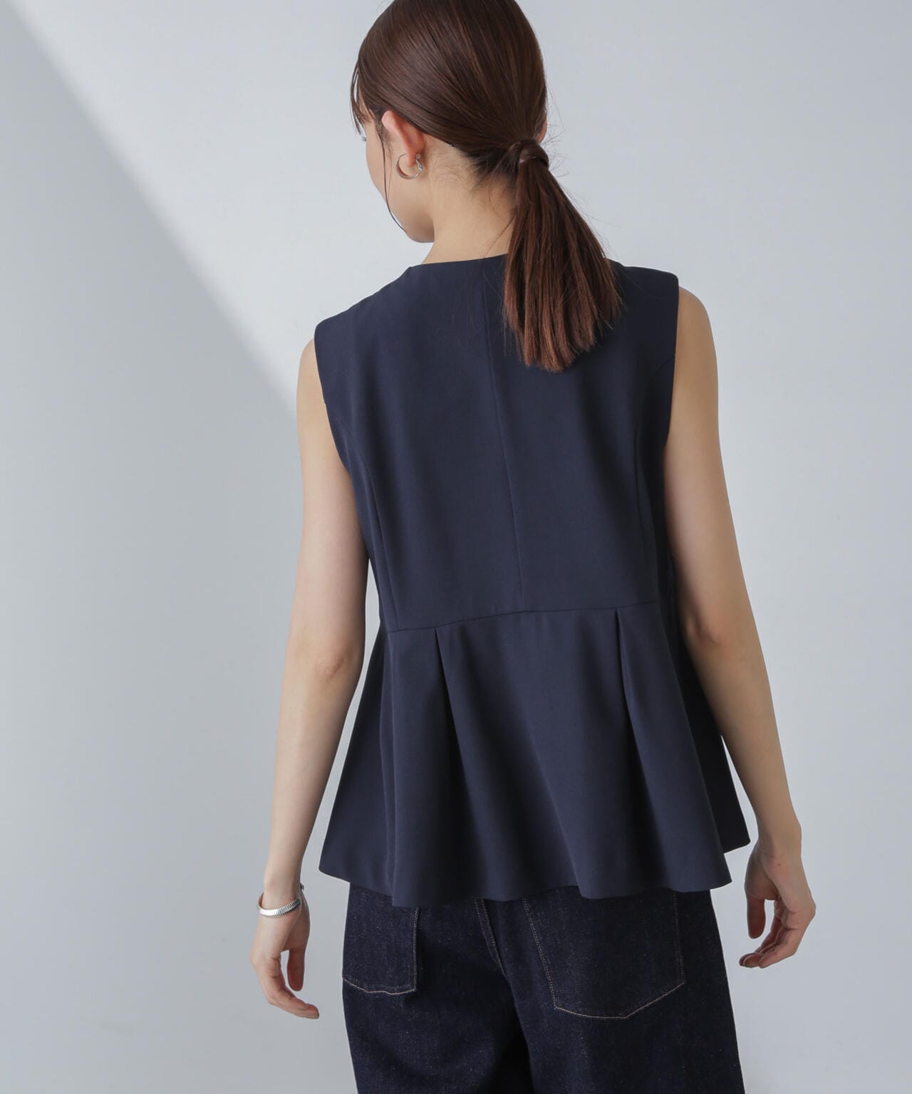 多機能素材ペプラムジレ(セットアップ可） 6734116306