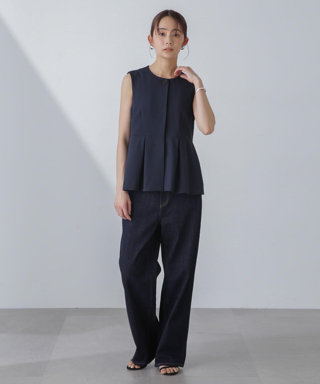 多機能素材ペプラムジレ(セットアップ可） 6734116306