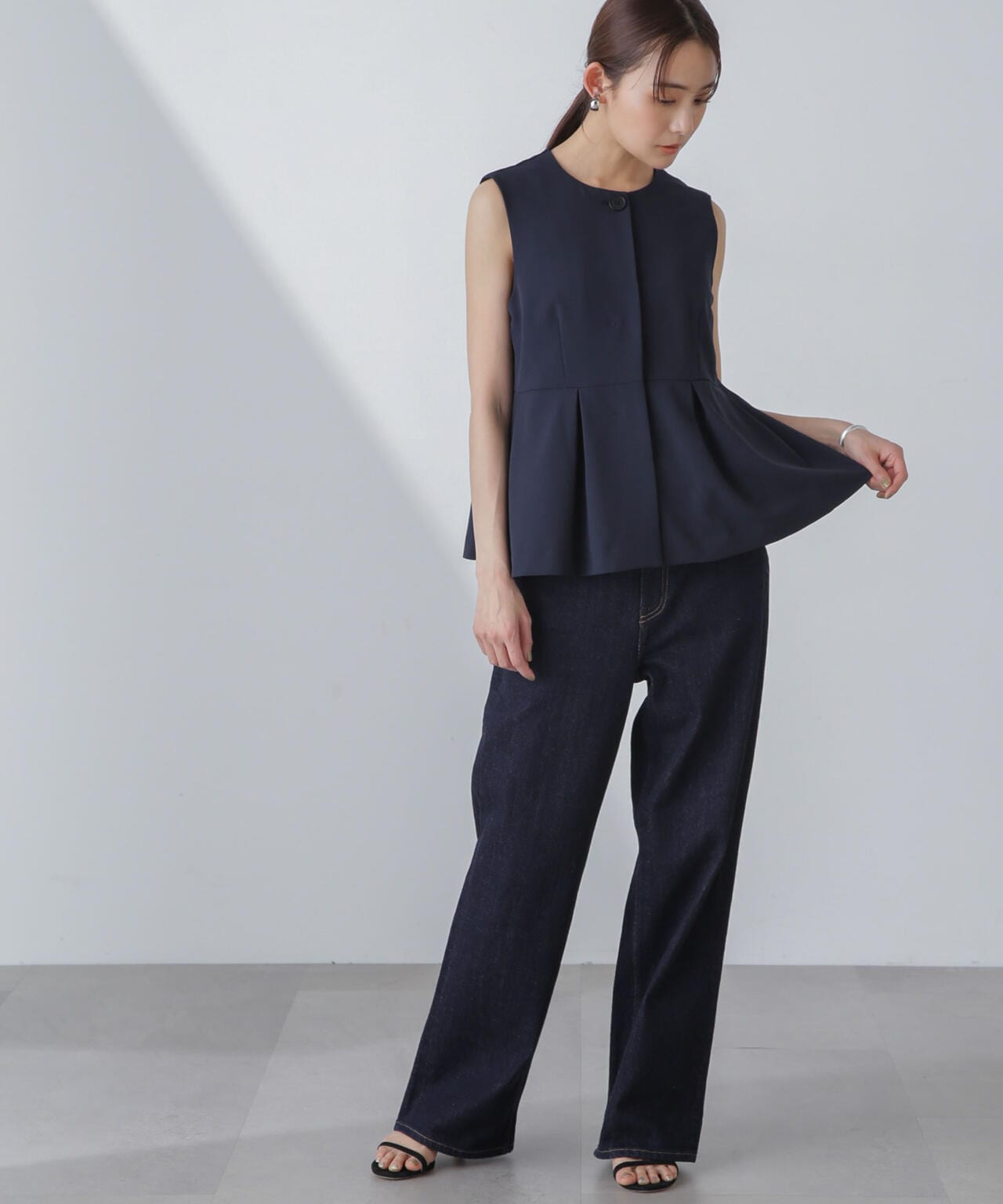 多機能素材ペプラムジレ(セットアップ可） 6734116306