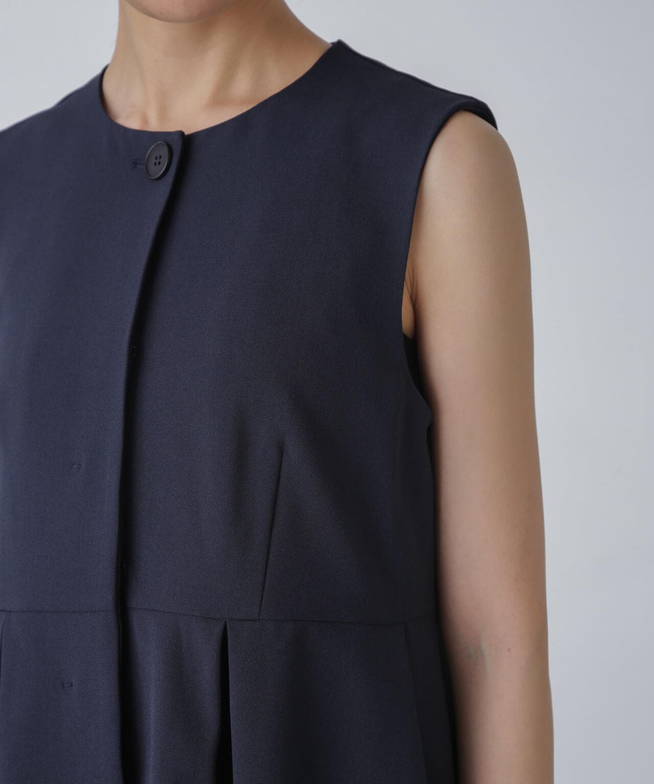 多機能素材ペプラムジレ(セットアップ可） 6734116306